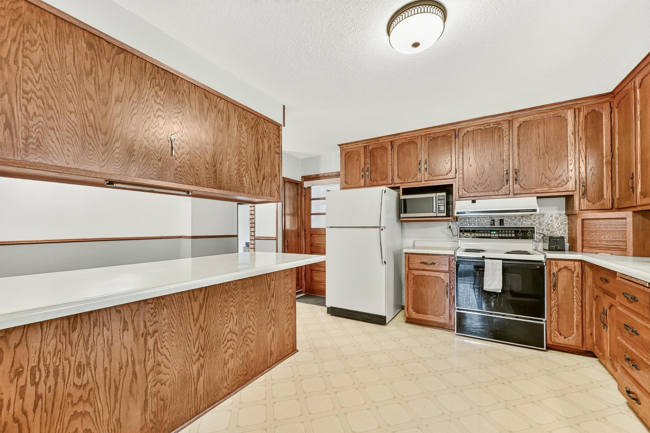 1114 13th Avenue Northwest Rochester, MN 55901 - Photo 11 of 37