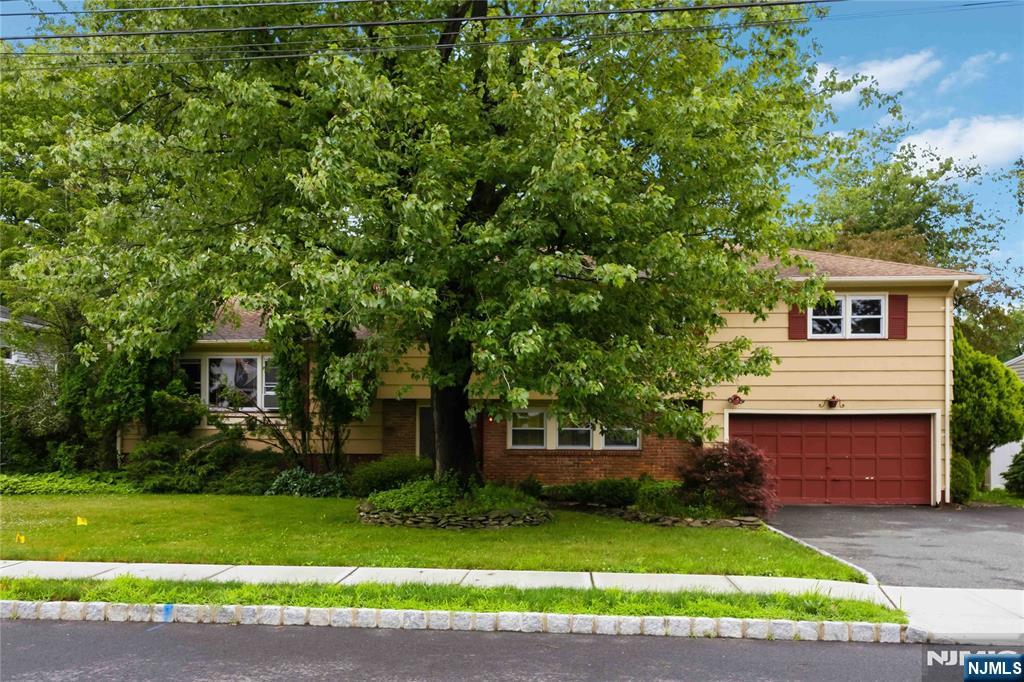 45 Nance Road West Orange, NJ 07052 - Photo 2 of 39