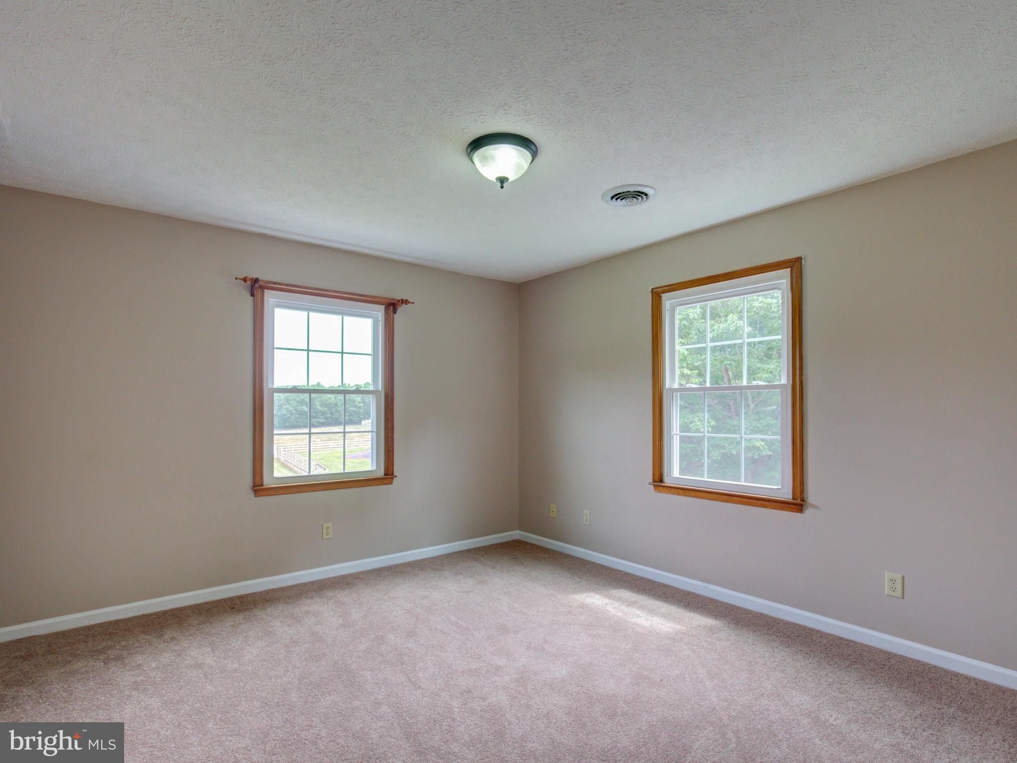 386 White Road Winchester, VA 22602 - Photo 19 of 30 Bedroom