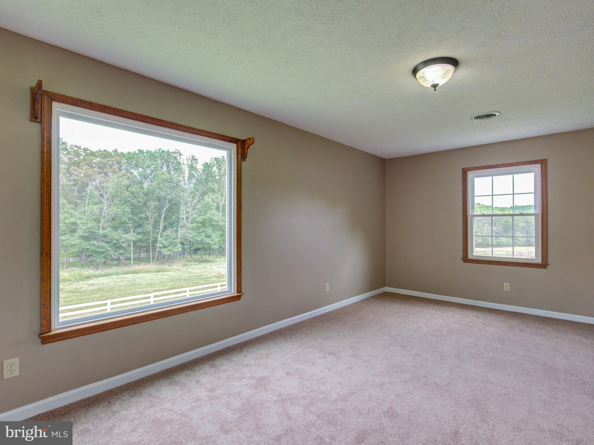 386 White Road Winchester, VA 22602 - Photo 22 of 30 Bedroom