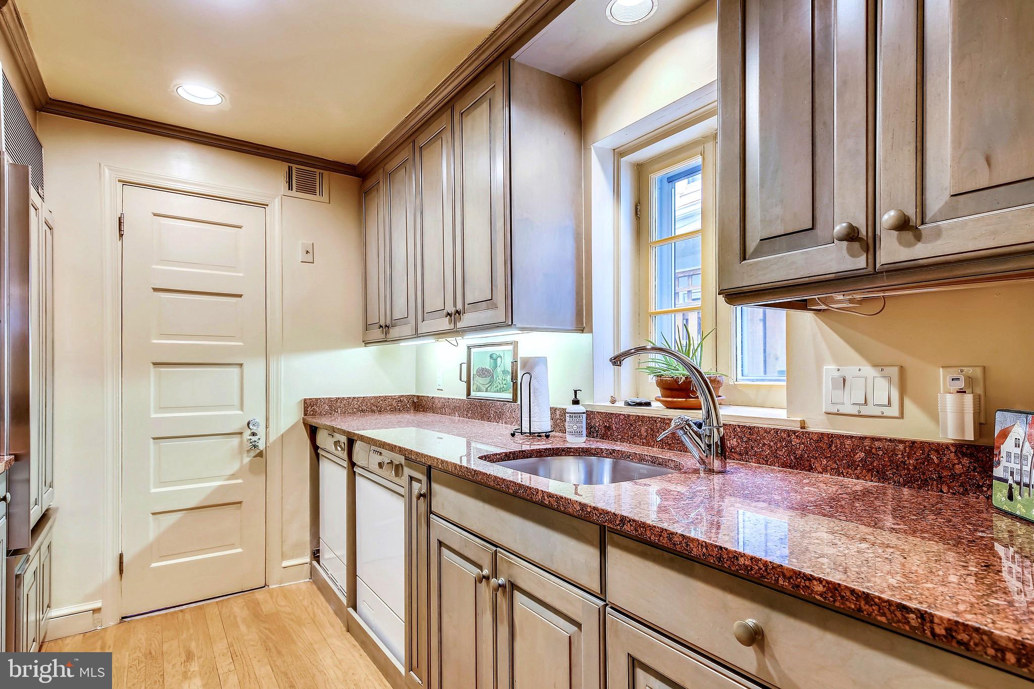 317 4th Street Southeast Washington, DC 20003 - Photo 21 of 45