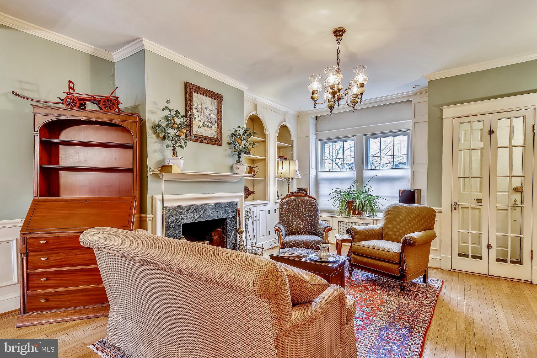 317 4th Street Southeast Washington, DC 20003 - Photo 10 of 45