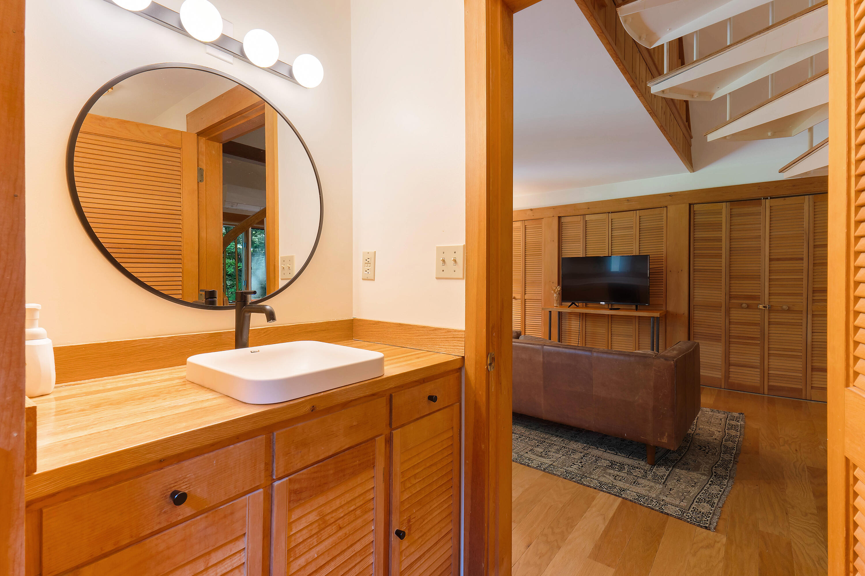 2 Harbor Ridge Road Freeport, ME 04032 - Photo 23 of 39 in law bath