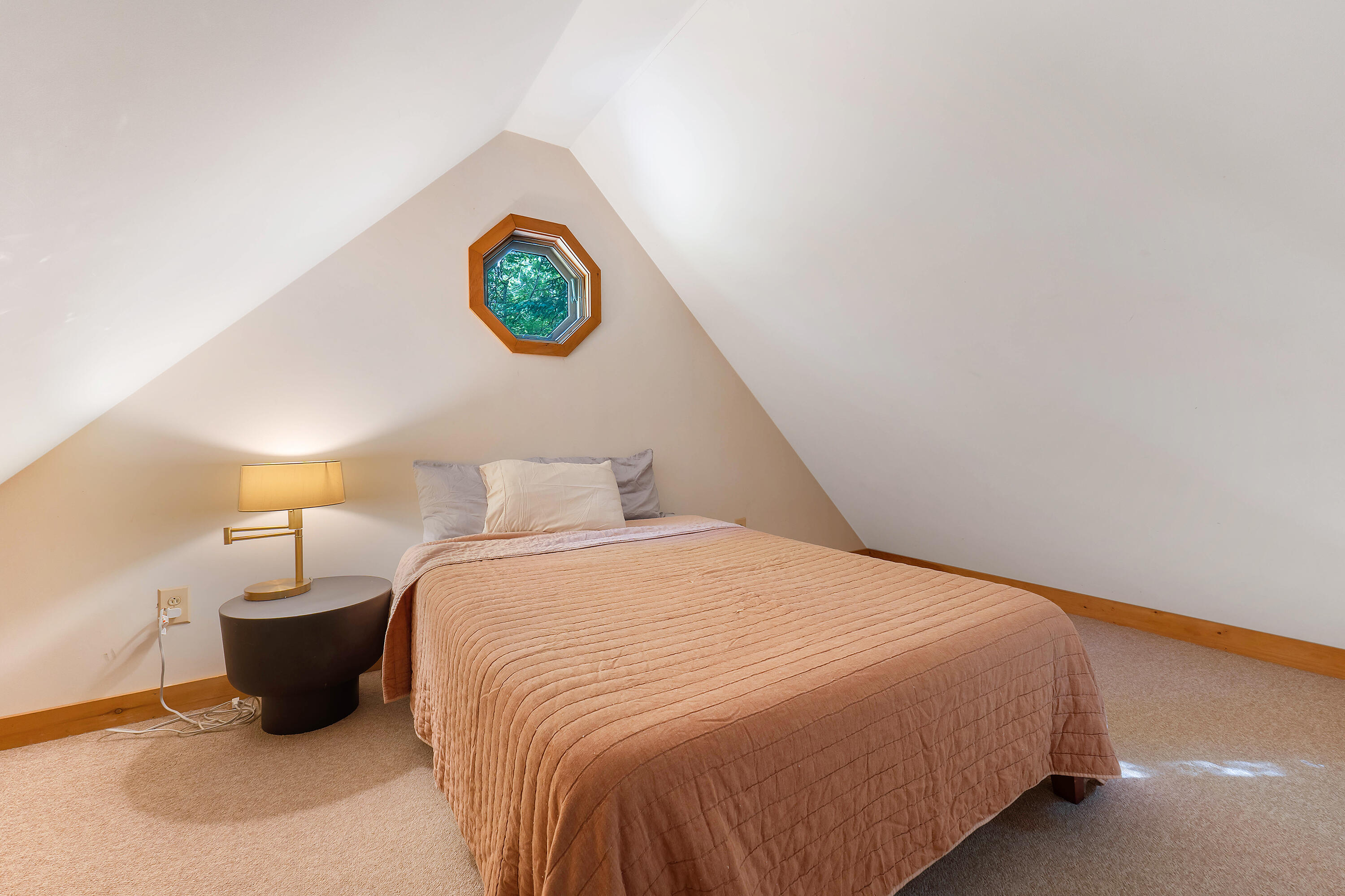 2 Harbor Ridge Road Freeport, ME 04032 - Photo 24 of 39 in law loft bedroom