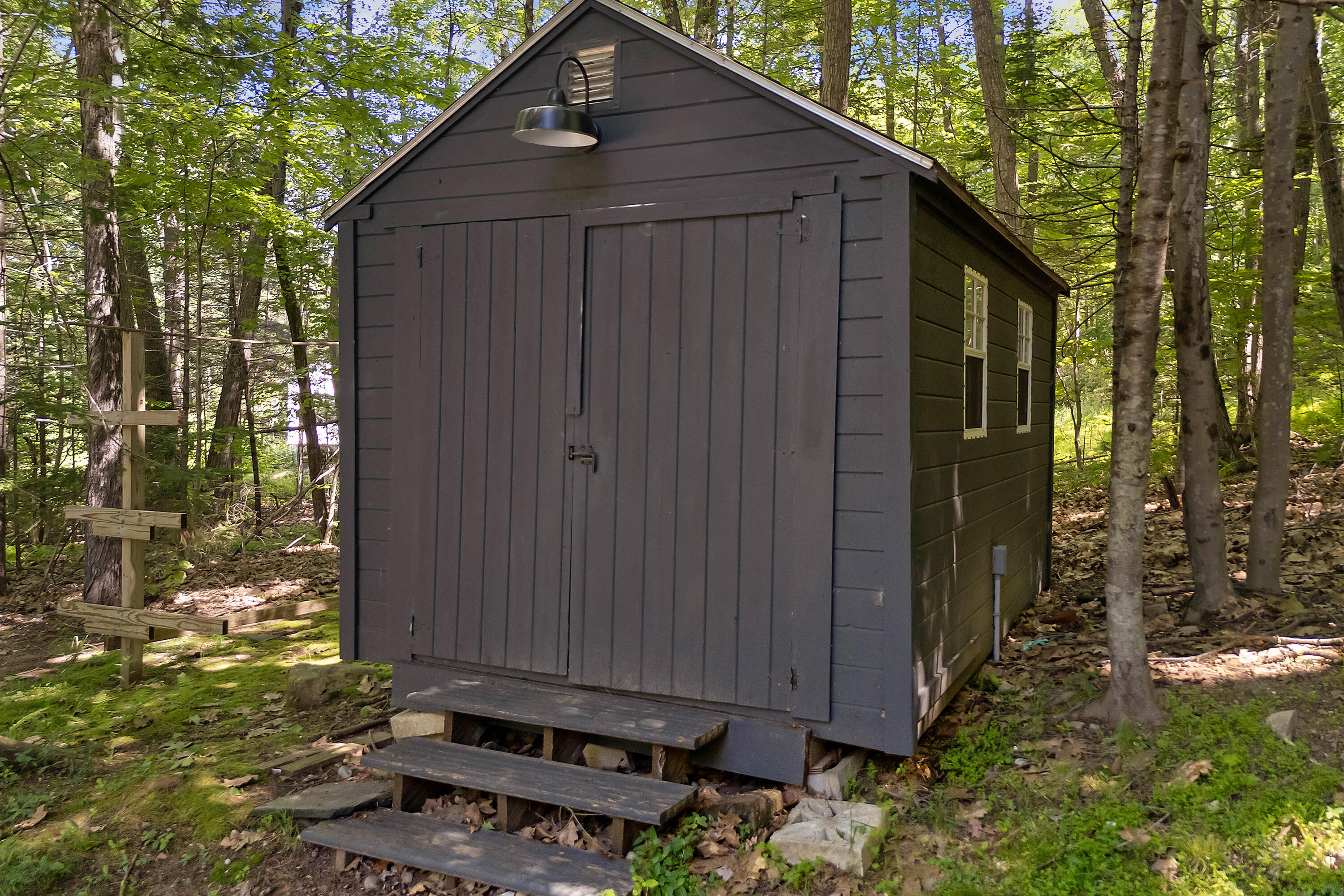 2 Harbor Ridge Road Freeport, ME 04032 - Photo 33 of 39 shed exterior
