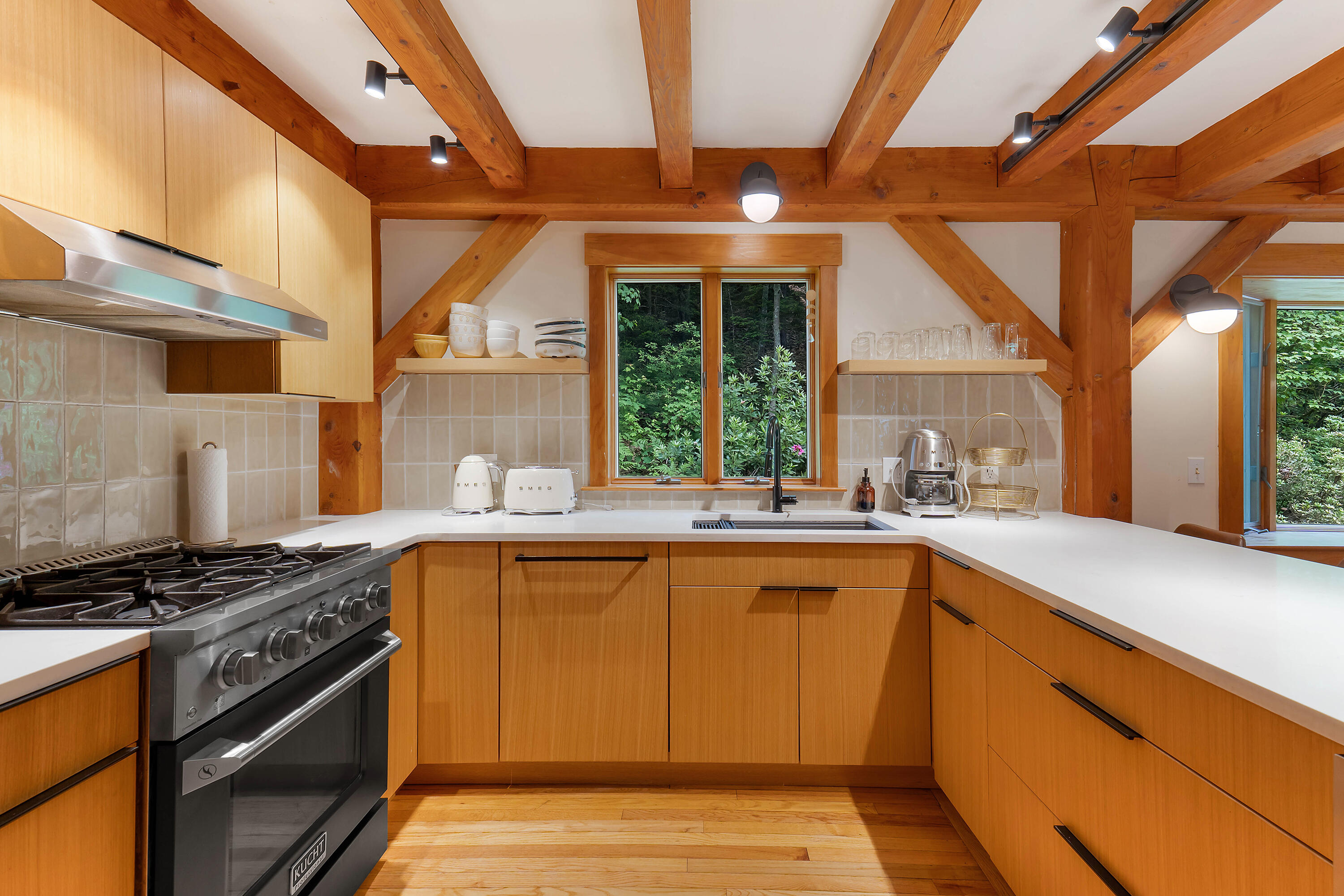 2 Harbor Ridge Road Freeport, ME 04032 - Photo 5 of 39 kitchen