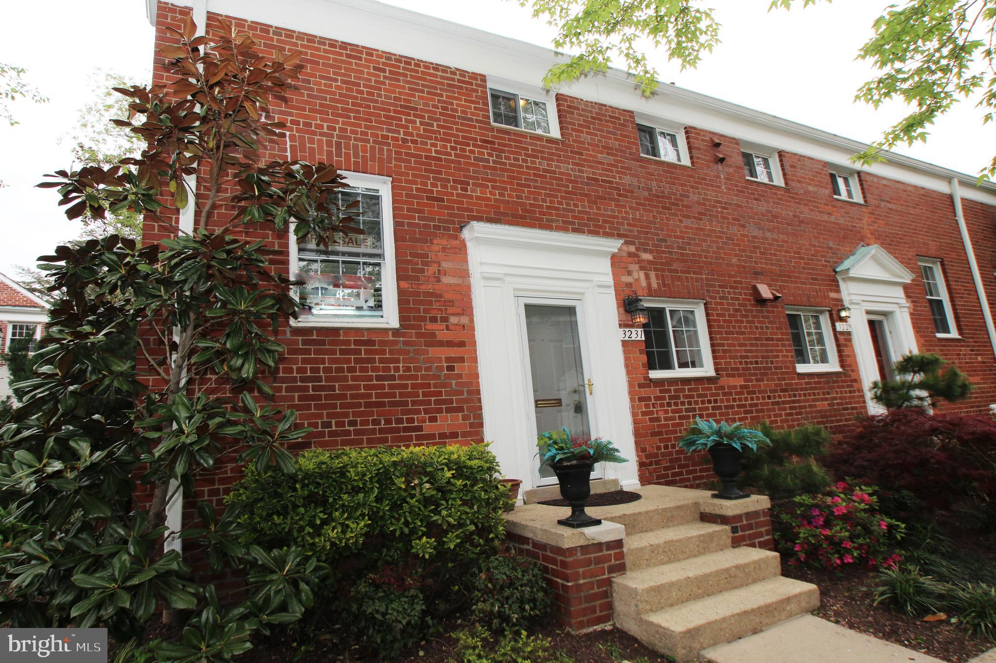 3231 Gunston Road Alexandria, VA 22302 - Photo 2 of 42 Gallery Image 2