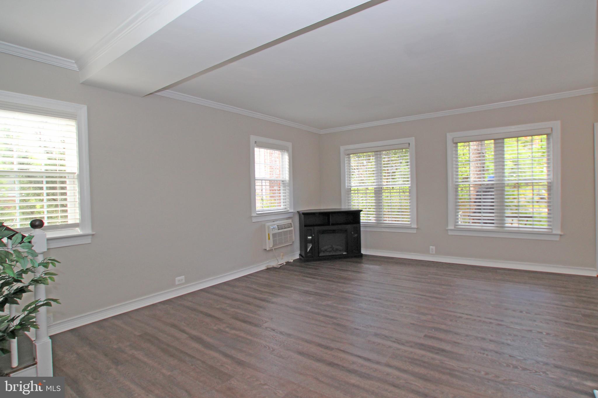 3231 Gunston Road Alexandria, VA 22302 - Photo 14 of 42 Gallery Image 14
