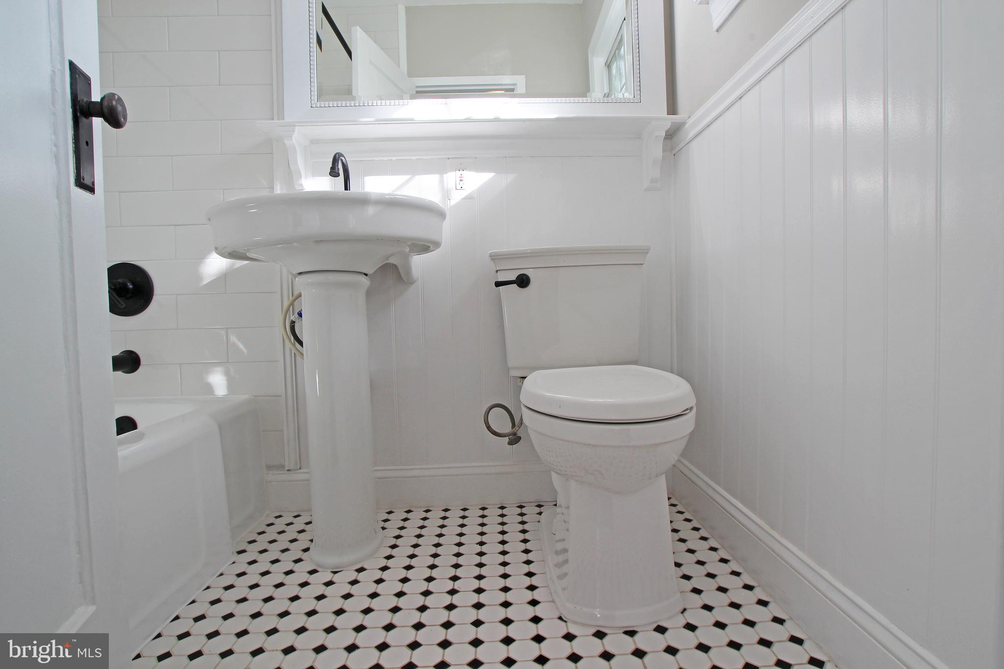 3231 Gunston Road Alexandria, VA 22302 - Photo 19 of 42 Gallery Image 19