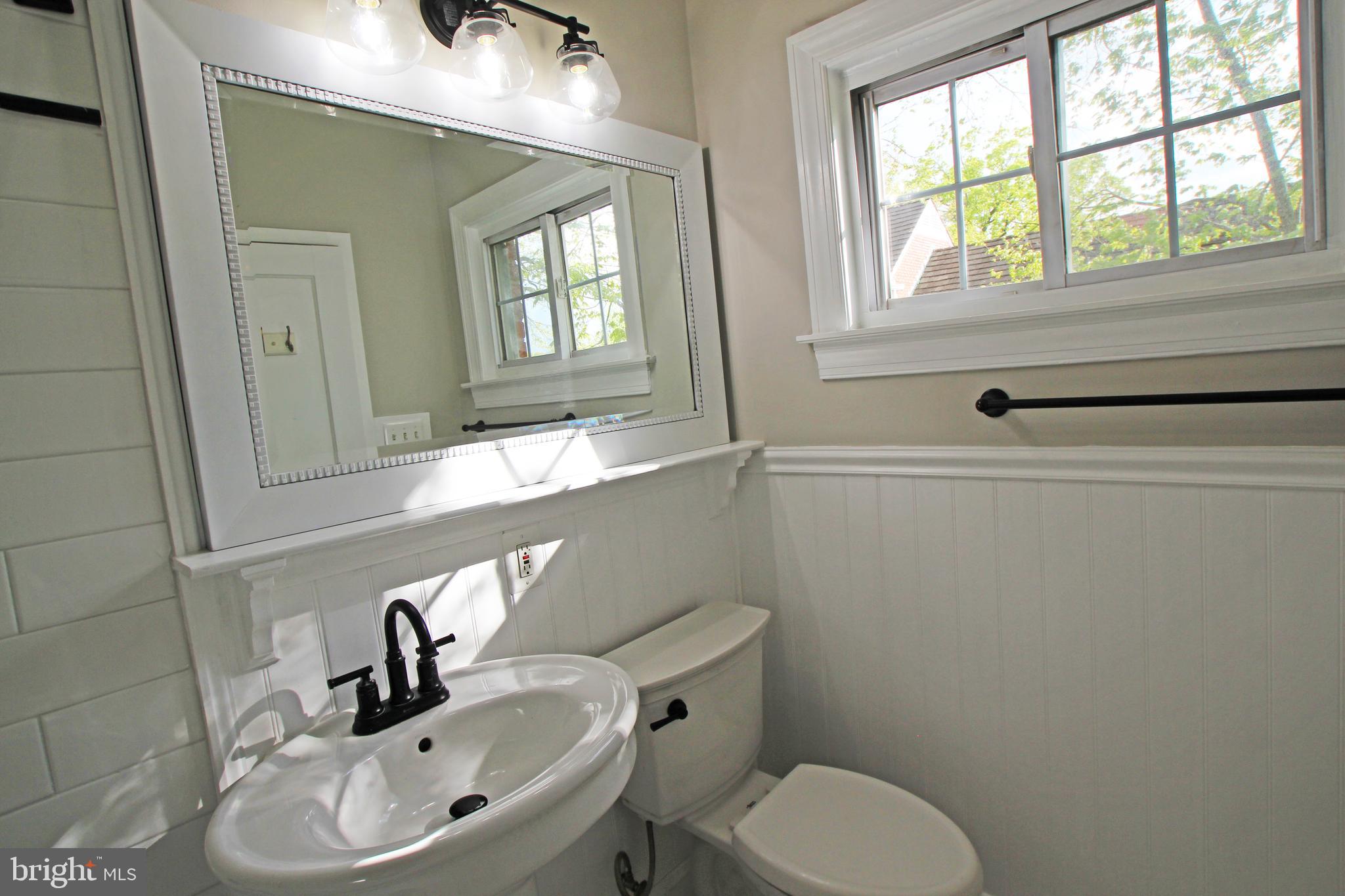 3231 Gunston Road Alexandria, VA 22302 - Photo 20 of 42 Gallery Image 20