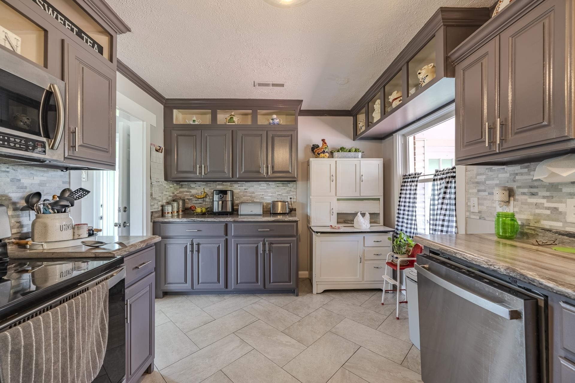 246 Old Shiloh Road Adamsville, TN 38310 - Photo 5 of 40 Gallery Image 5