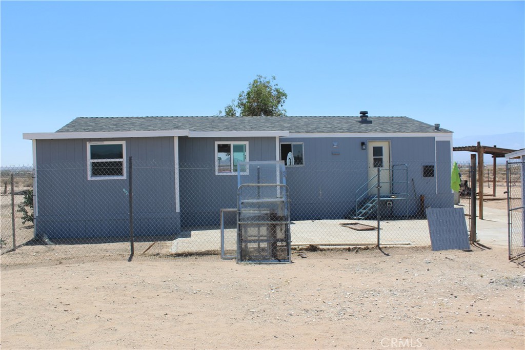 15030 Fairlane Road Lucerne Valley, CA 92356 - Photo 7 of 18