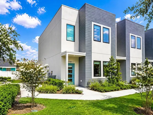 $417,000 | 2108 East 22nd Avenue, Unit 1, Tampa, FL 33605