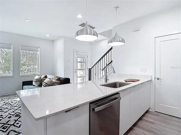 $420,000 | 2108 East 22nd Avenue, Unit 1, Tampa, FL 33605