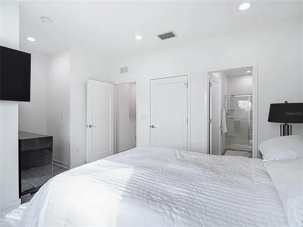 $420,000 | 2108 East 22nd Avenue, Unit 1, Tampa, FL 33605