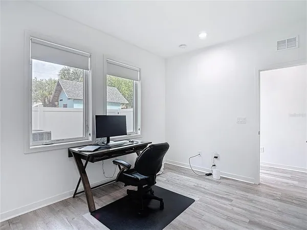 $420,000 | 2108 East 22nd Avenue, Unit 1, Tampa, FL 33605