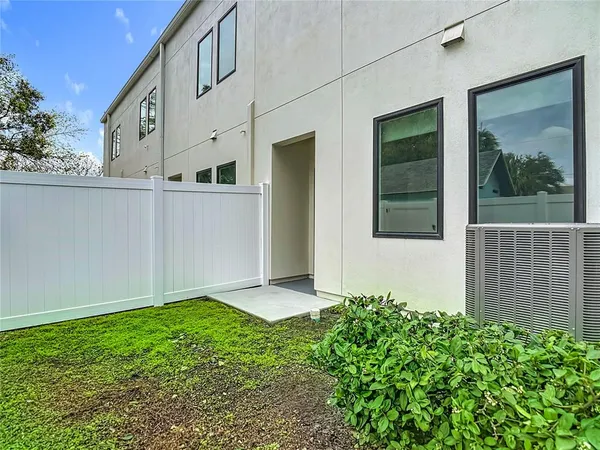 $420,000 | 2108 East 22nd Avenue, Unit 1, Tampa, FL 33605