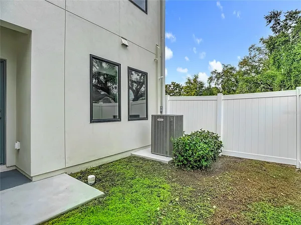 $420,000 | 2108 East 22nd Avenue, Unit 1, Tampa, FL 33605