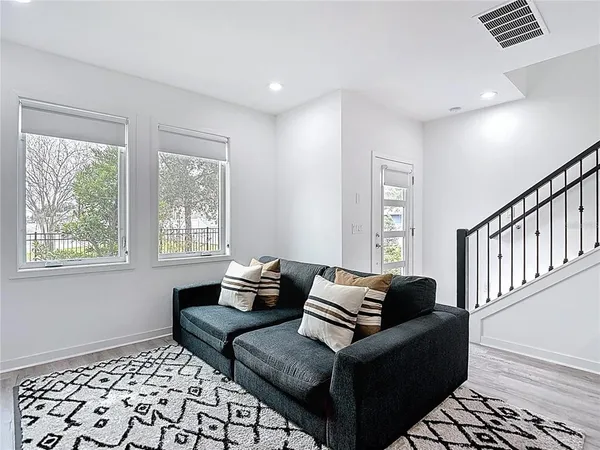 $420,000 | 2108 East 22nd Avenue, Unit 1, Tampa, FL 33605