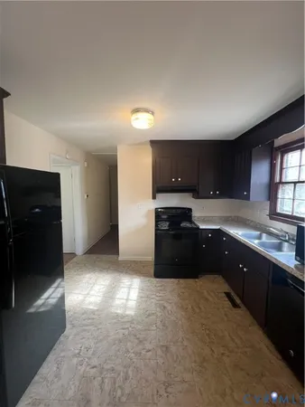 $1,450 | 3901 London Road, Hopewell, VA 23860