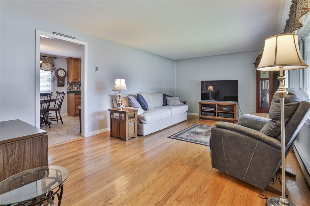 70 Rzasa Drive Chicopee, MA 01013 - Photo 3 of 24 Gallery Image 3