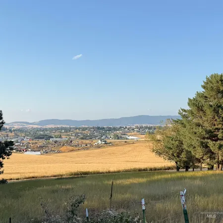 $399,000 | 1022 Sincar Lane, Moscow, ID 83843