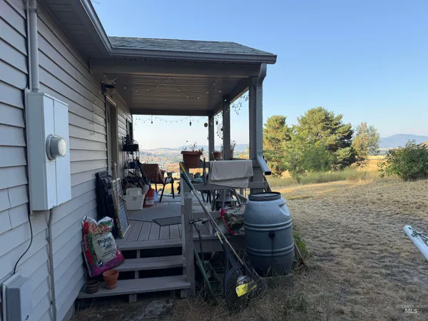 $399,000 | 1022 Sincar Lane, Moscow, ID 83843