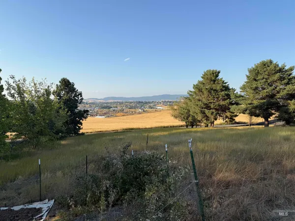 $399,000 | 1022 Sincar Lane, Moscow, ID 83843
