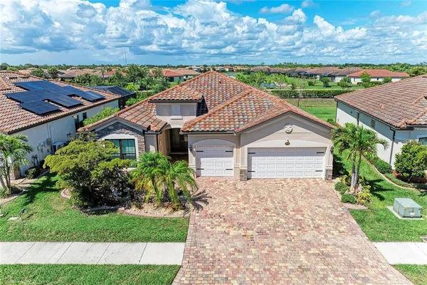 $749,900 | 20706 Benissimo Drive, Venice, FL 34293
