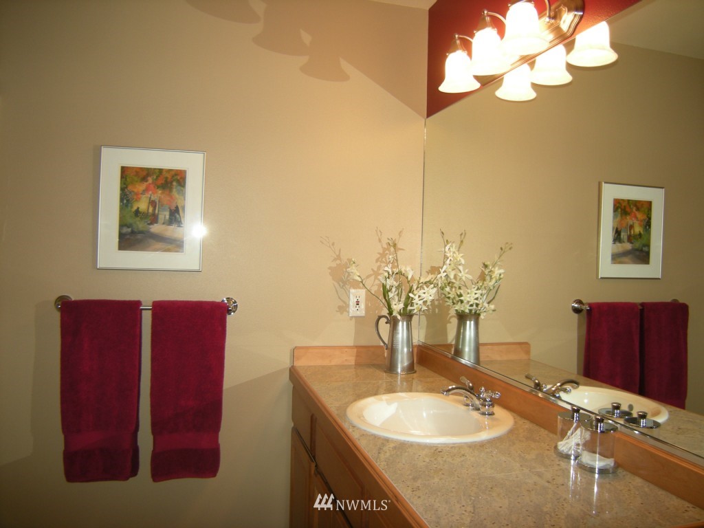 91 East Soderberg Road, Unit 15 Allyn, WA 98524 - Photo 16 of 24