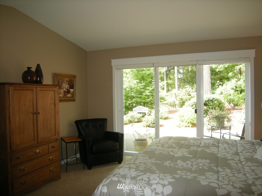 91 East Soderberg Road, Unit 15 Allyn, WA 98524 - Photo 19 of 24