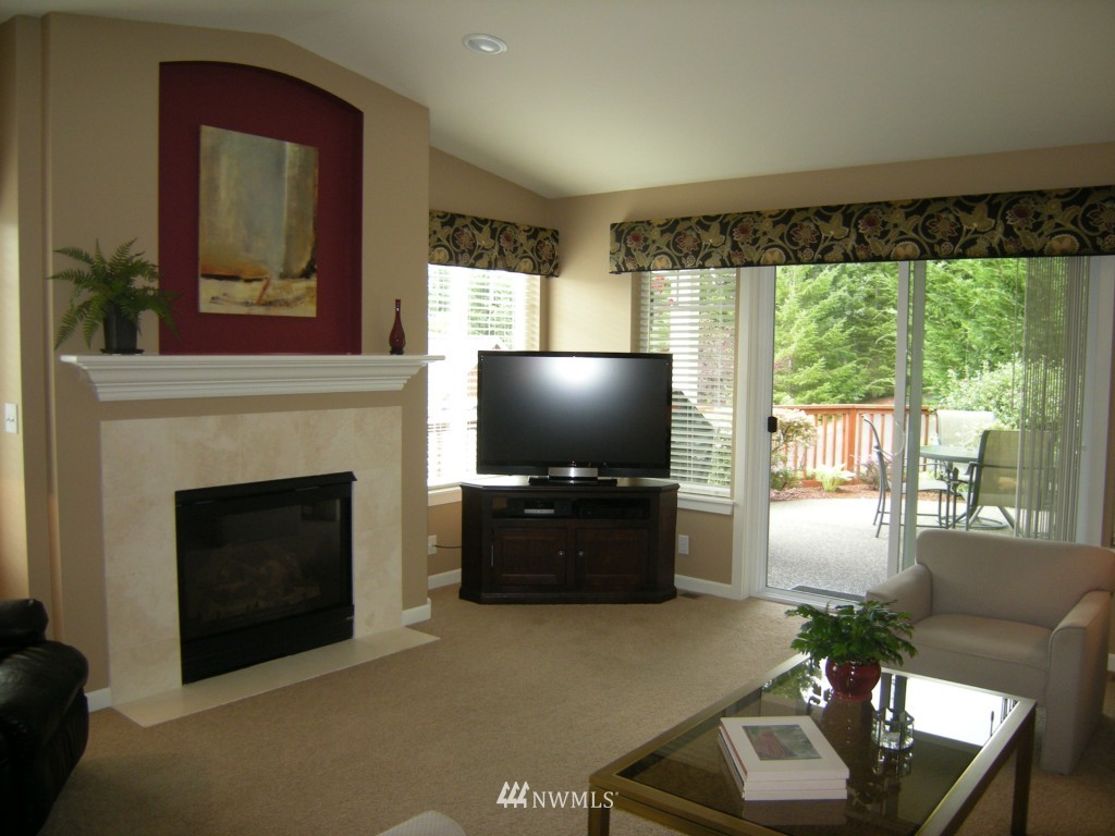 91 East Soderberg Road, Unit 15 Allyn, WA 98524 - Photo 10 of 24