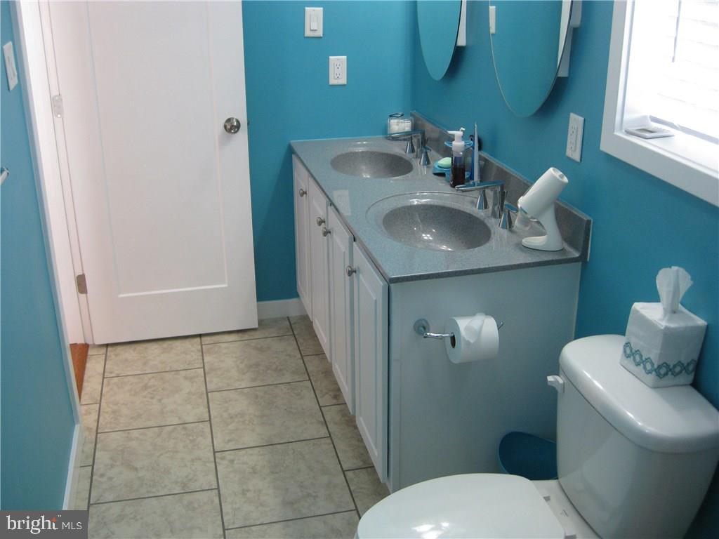15 West Thames Road Tuckerton, NJ 08087 - Photo 20 of 30