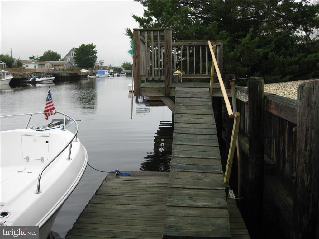 15 West Thames Road Tuckerton, NJ 08087 - Photo 30 of 30