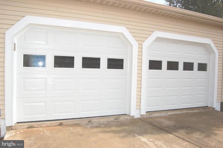 12600 Bridoon Lane Reston, VA 20191 - Photo 21 of 25 a view of front door