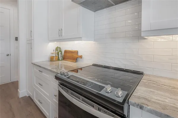 $584,900 | 5530 North 9th Street, Unit 2, Tampa, FL 33604