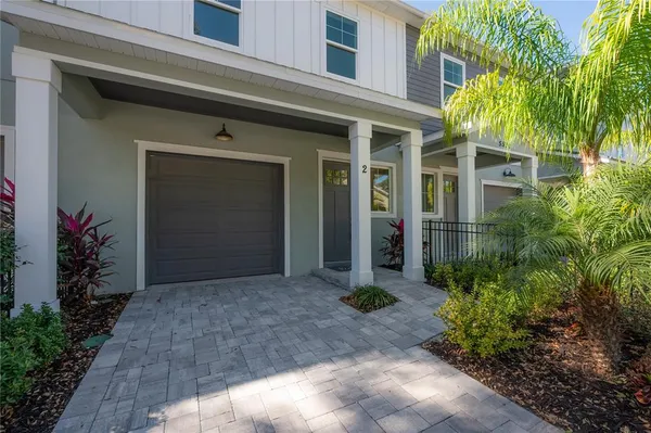 $584,900 | 5530 North 9th Street, Unit 2, Tampa, FL 33604