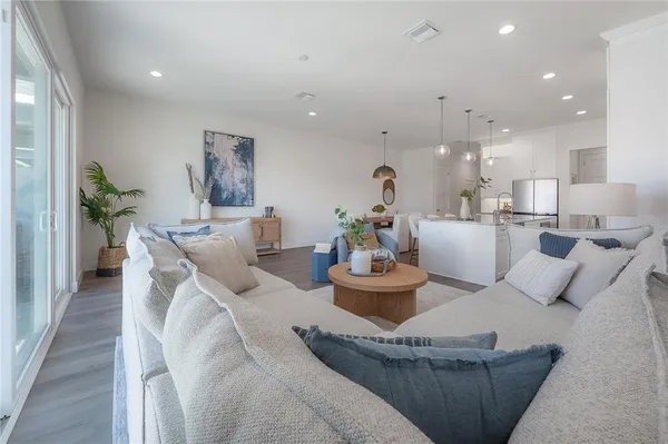 $584,900 | 5530 North 9th Street, Unit 2, Tampa, FL 33604