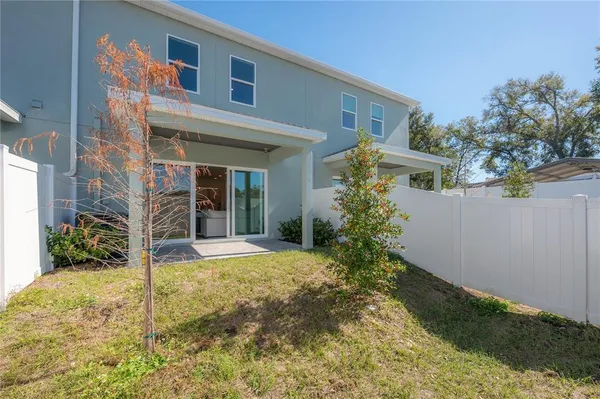 $584,900 | 5530 North 9th Street, Unit 2, Tampa, FL 33604