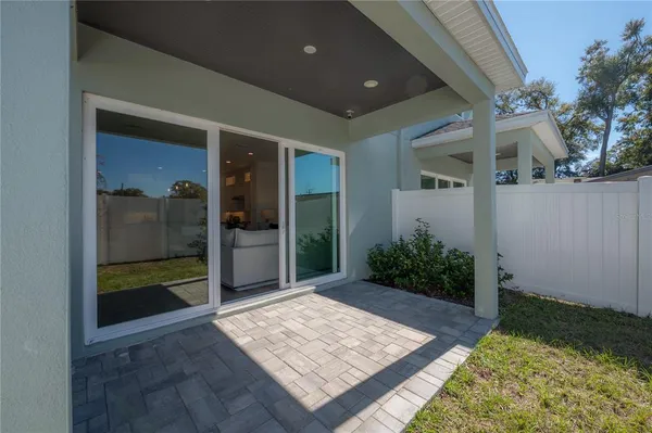 $584,900 | 5530 North 9th Street, Unit 2, Tampa, FL 33604