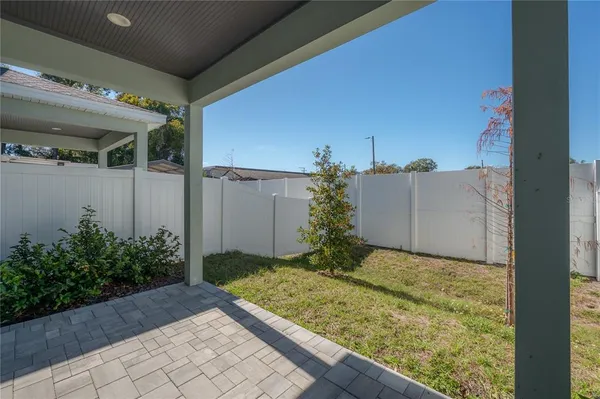 $584,900 | 5530 North 9th Street, Unit 2, Tampa, FL 33604