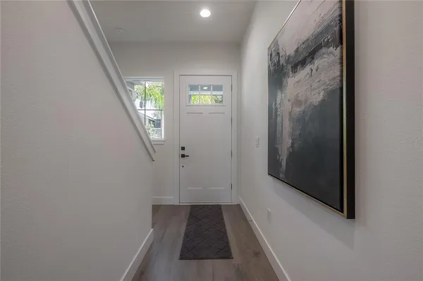 $584,900 | 5530 North 9th Street, Unit 2, Tampa, FL 33604