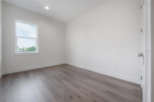 $584,900 | 5530 North 9th Street, Unit 2, Tampa, FL 33604