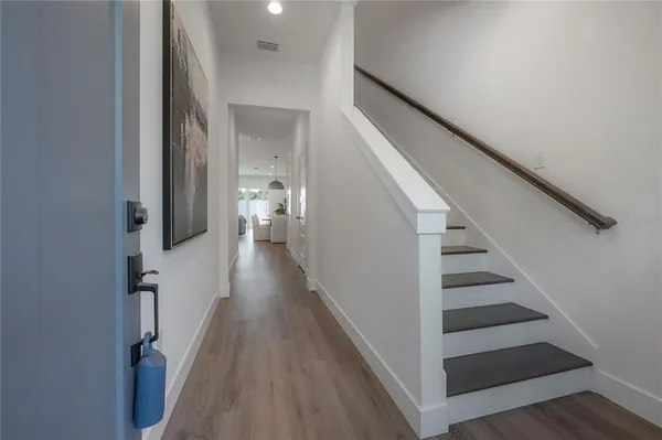 $584,900 | 5530 North 9th Street, Unit 2, Tampa, FL 33604