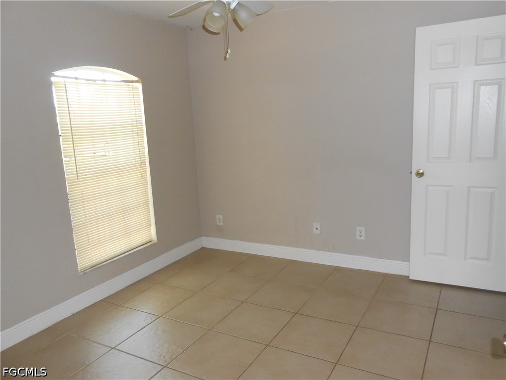 4507 20th Street Southwest Lehigh Acres, FL 33973 - Photo 13 of 21