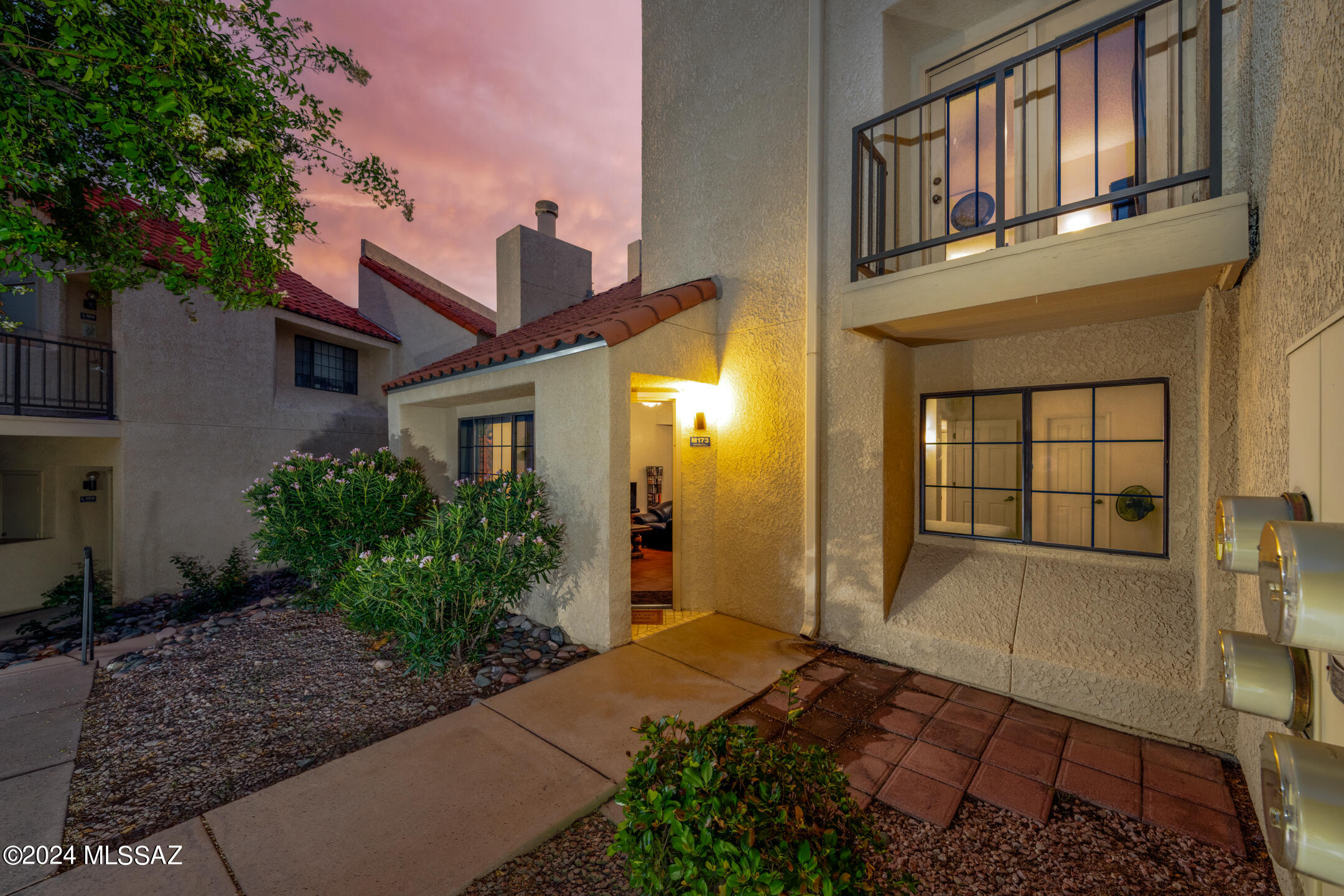 1200 East River Road, Unit M173 Tucson, AZ 85718 - Photo 5 of 29 Gallery Image 5