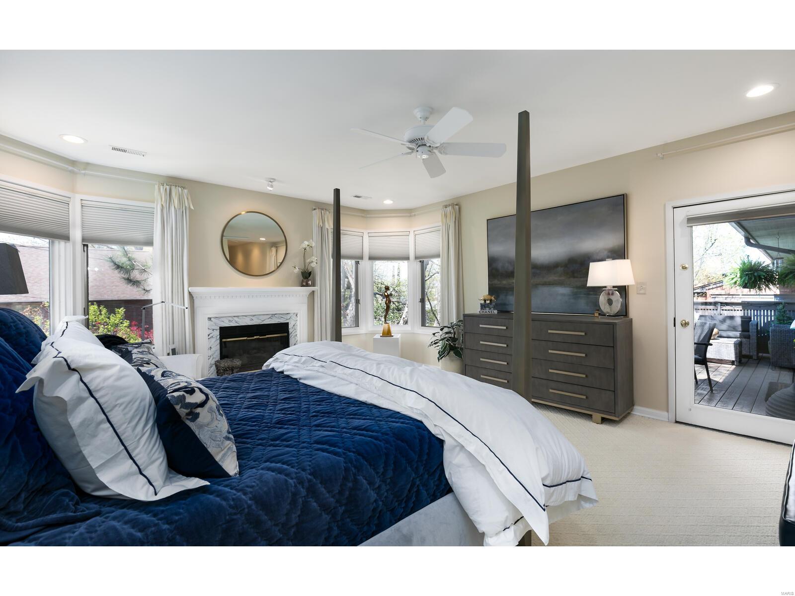 155 North Hanley Road, Unit 301 St. Louis, MO 63105 - Photo 16 of 26