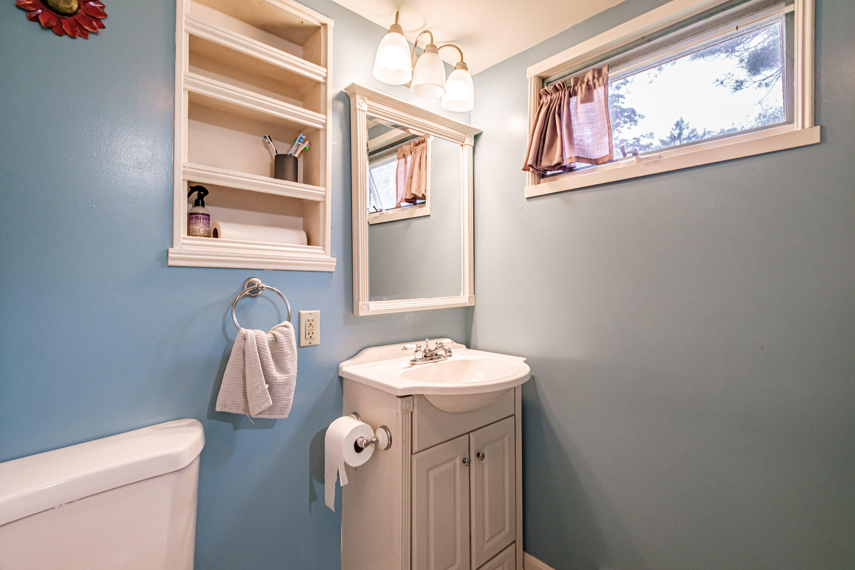 11 Stuart Street Saco, ME 04072 - Photo 19 of 41 20250606gp-61027