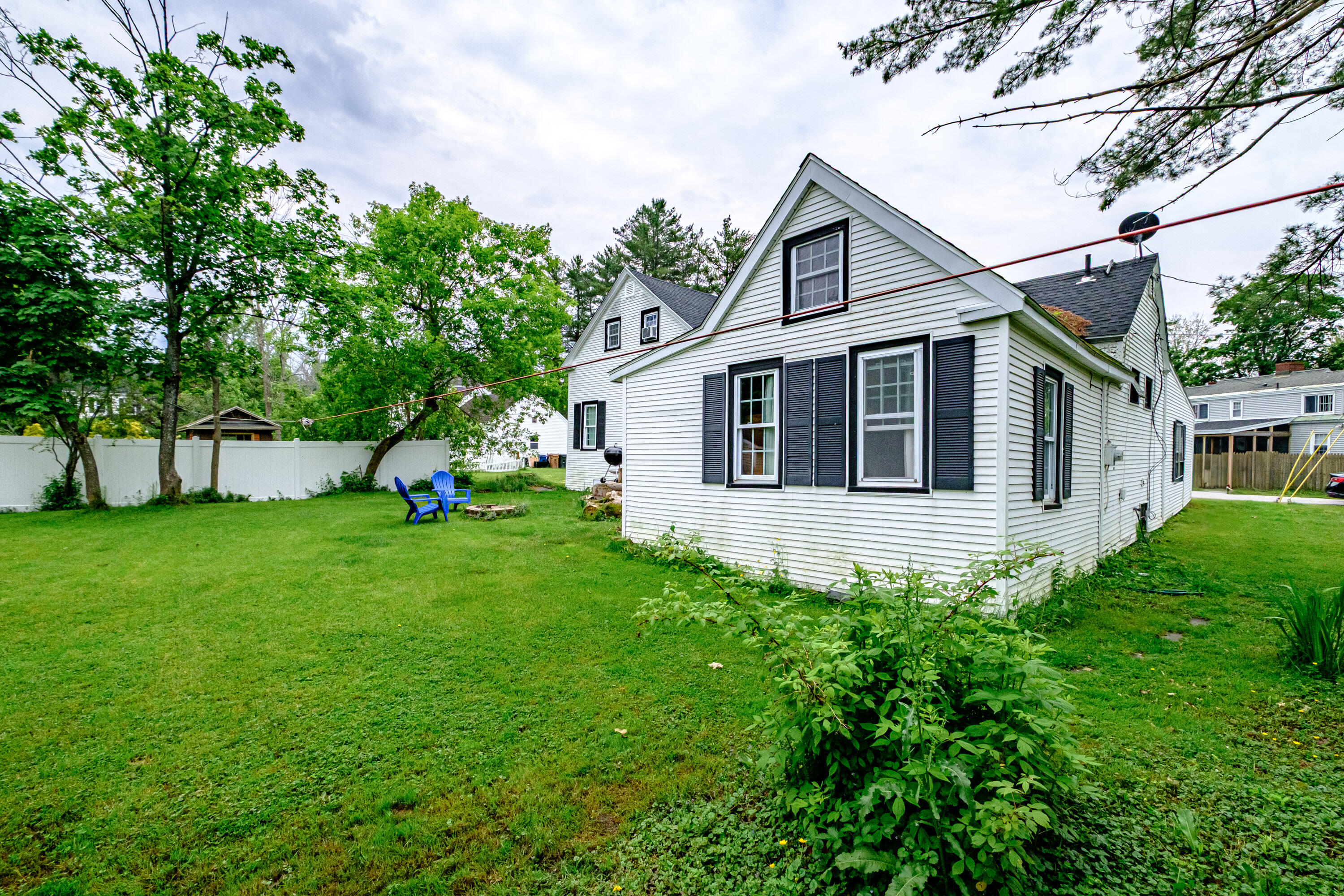11 Stuart Street Saco, ME 04072 - Photo 36 of 41 20250606gp-61048