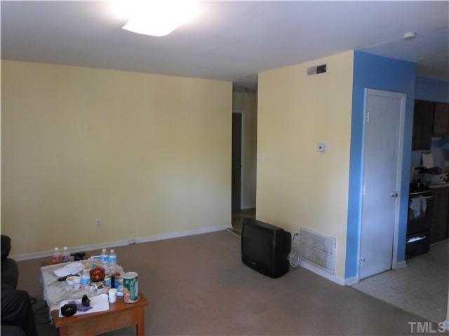 553 Bragg Street, Unit A Raleigh, NC 27601 - Photo 5 of 9 Photo 5